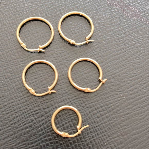 Set of 5 x Gold Plated Sterling Silver Hoop Earrings. 20/17.5/15mm Stamped 925 - Picture 2 of 3